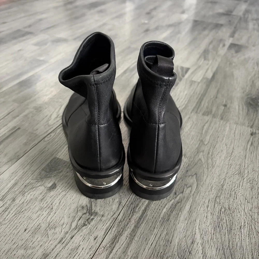 Alexander Wang Black Leather Ankle Chelsea Boots